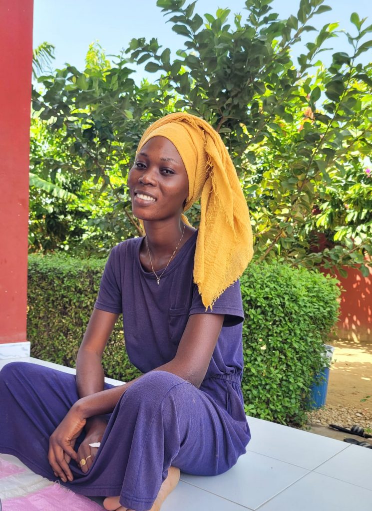 Awa _ Femme de ménage